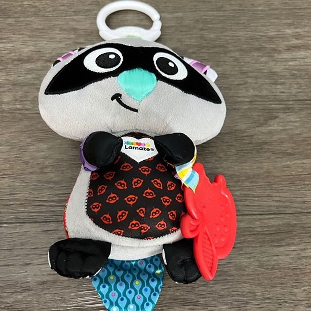 Lamaze Disney Pixar Incredibles 2 Raccoon Plush Sensory Clip On Baby Toy Tomy